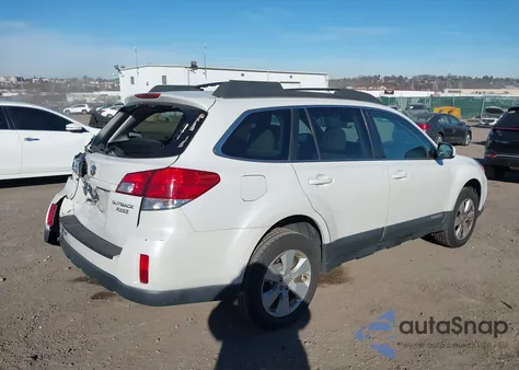 2010 Subaru Outback 2.5I Premium z USA, uszkodzony, nr VIN 4S4BRBCC9A3367202